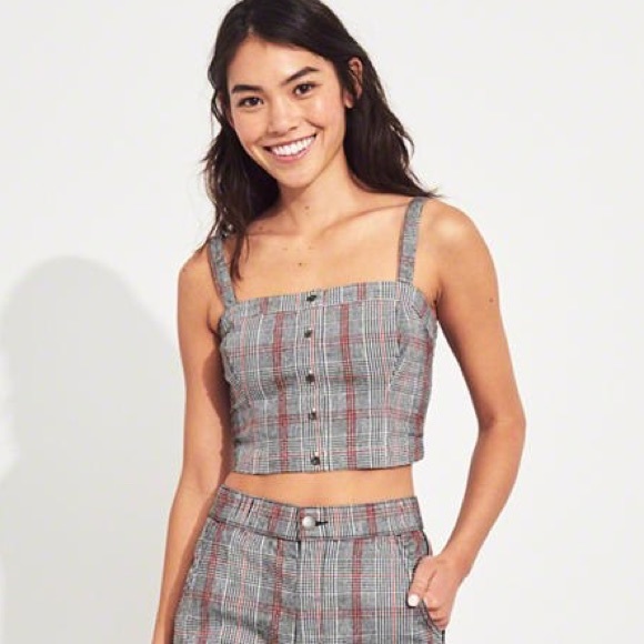 Hollister Tops - Hollister Button Front Crop Top